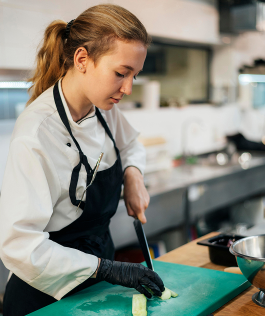 LINE COOK